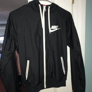 Nike windbreaker zip up
